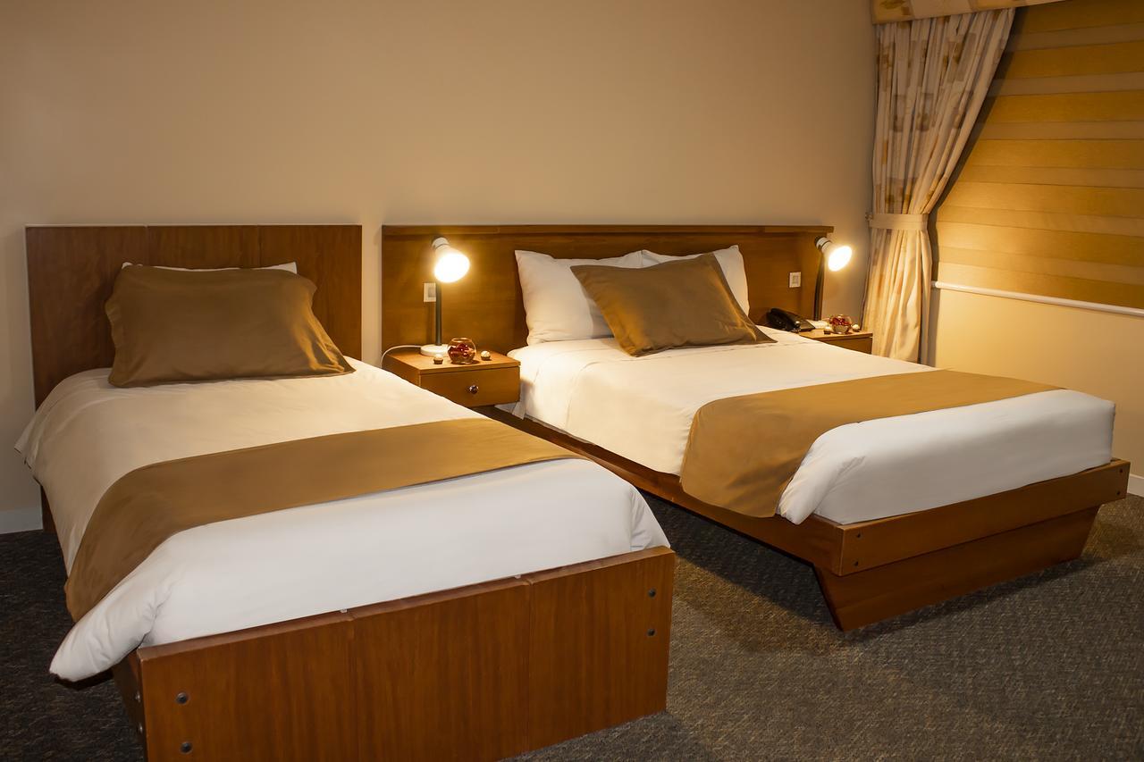 Hotel Carolina Montecarlo Quito Eksteriør billede