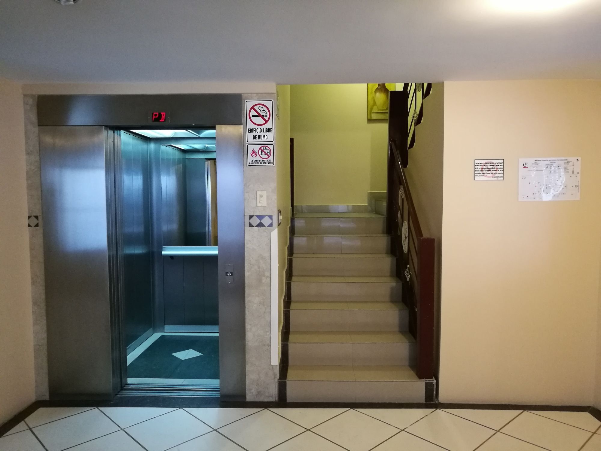 Hotel Carolina Montecarlo Quito Eksteriør billede