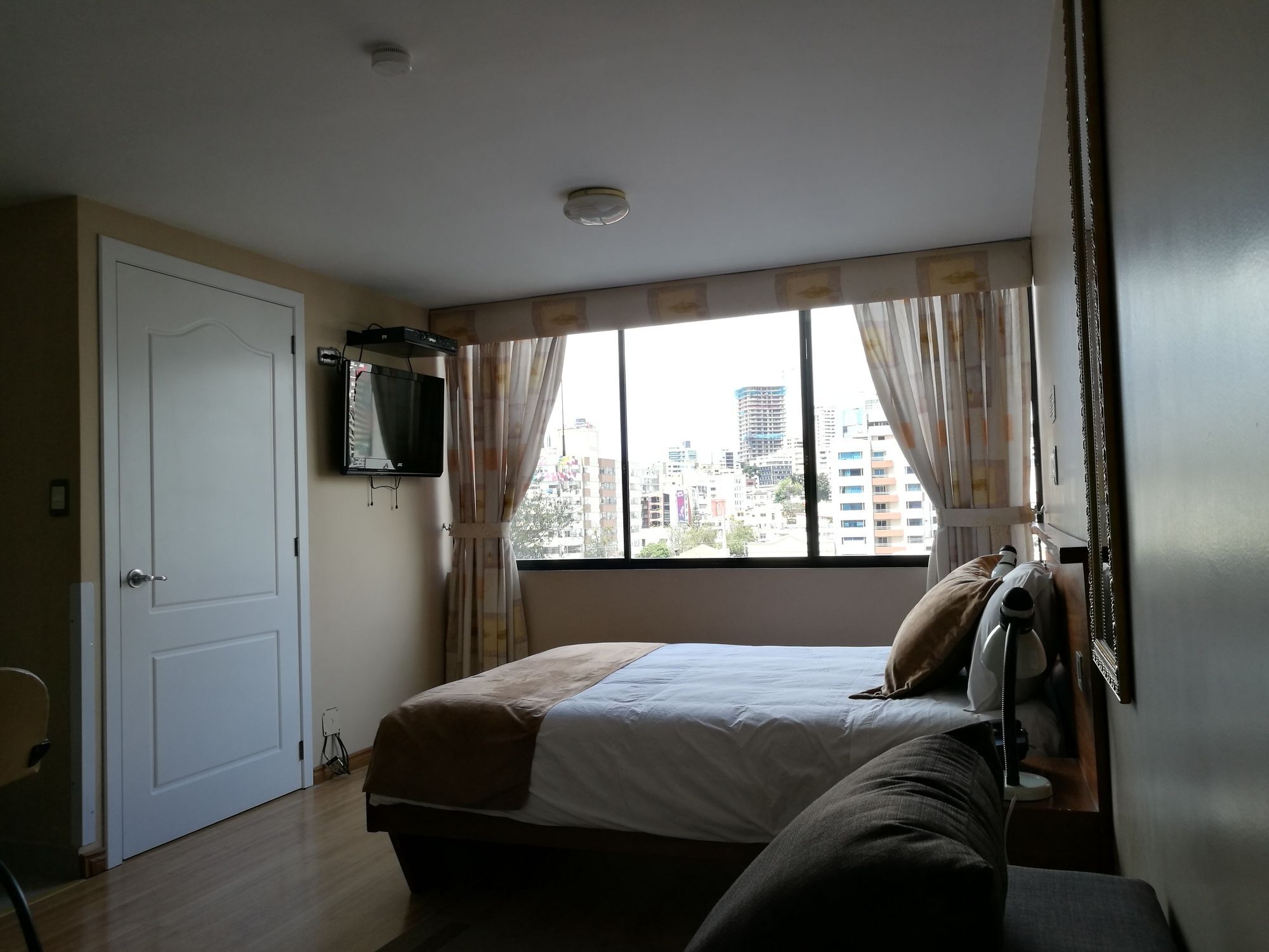Hotel Carolina Montecarlo Quito Eksteriør billede